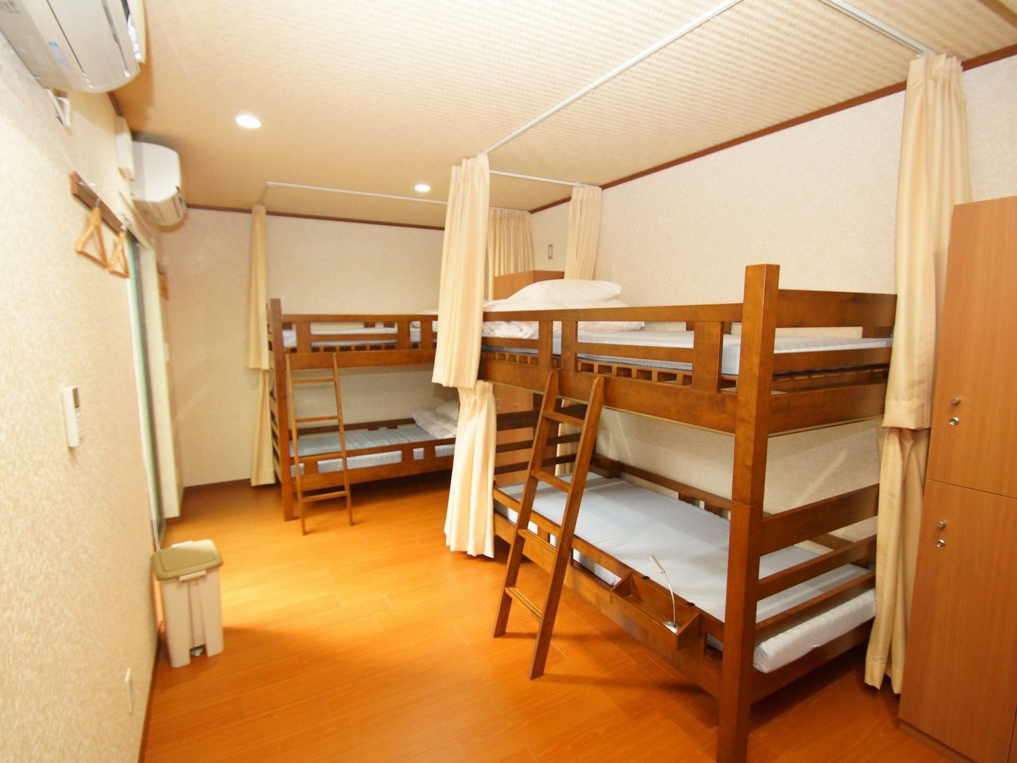 Guest House Na-No-Hana - Hostel, Caters To Women Kyoto Eksteriør bilde